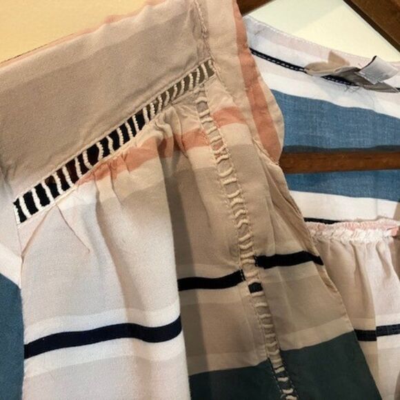 Striped Loft blouse with eyelet detail, women’s size medium petite - Picture 2 of 4